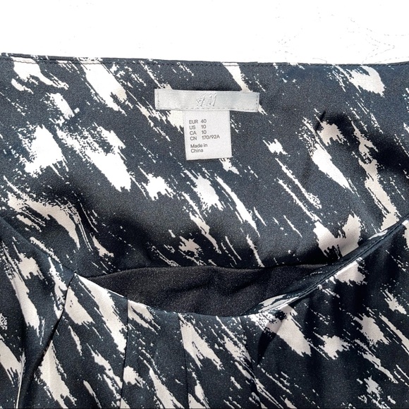 H&M Dress - Picture 7 of 7